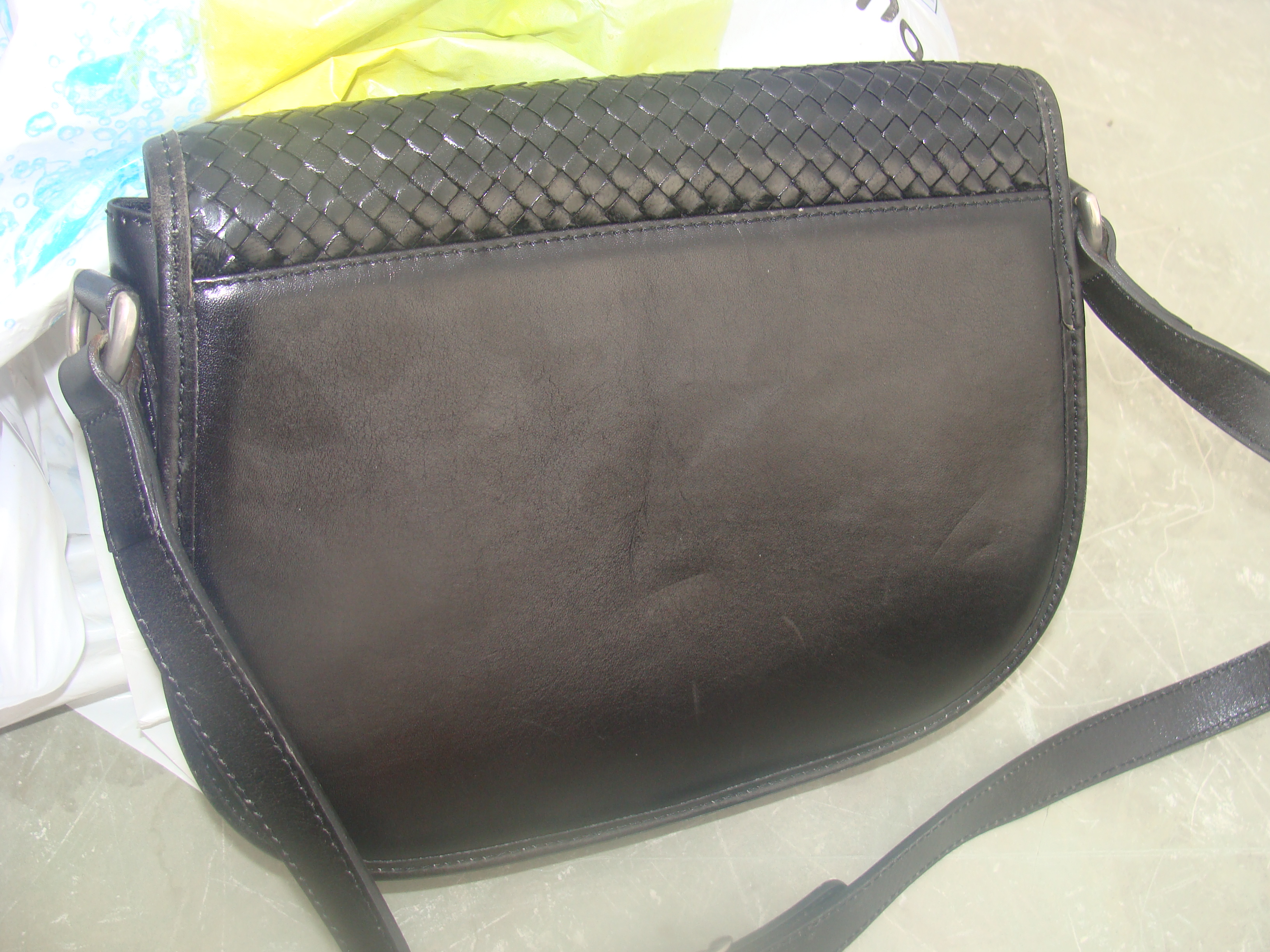 sac en cuir 40 Saint-Martin-du-Bois (33)