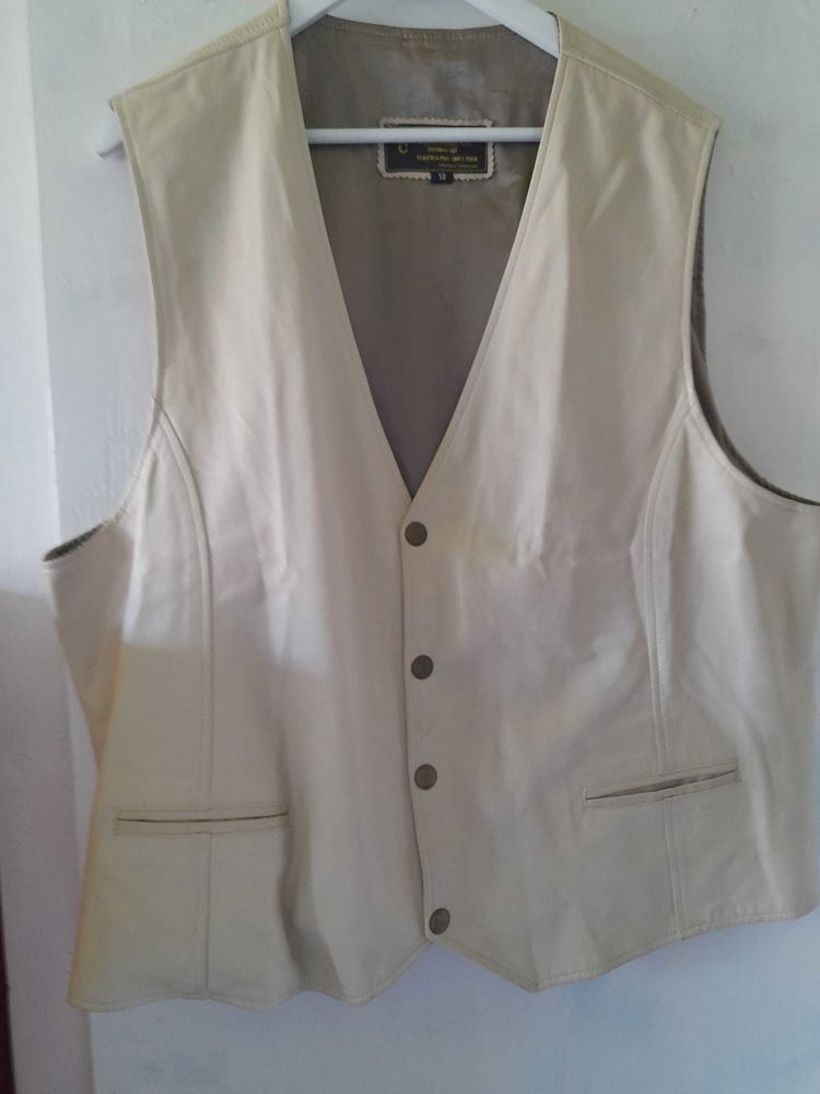 cuir 25 Le Mans (72)