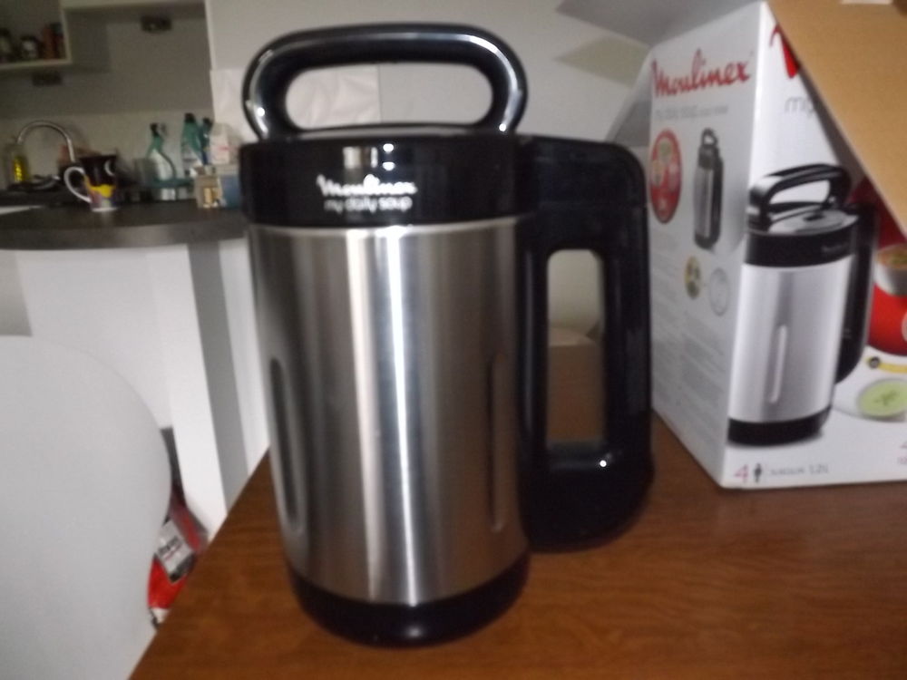 cuiseur a soupes 50 Cholet (49)