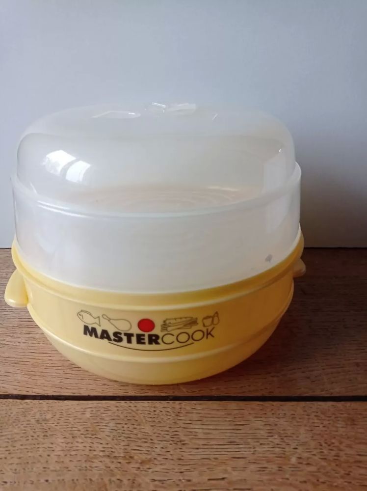 Cuiseur vapeur micro-onde 3 niveaux + couvercle Mastercook.
5 Laon (02)