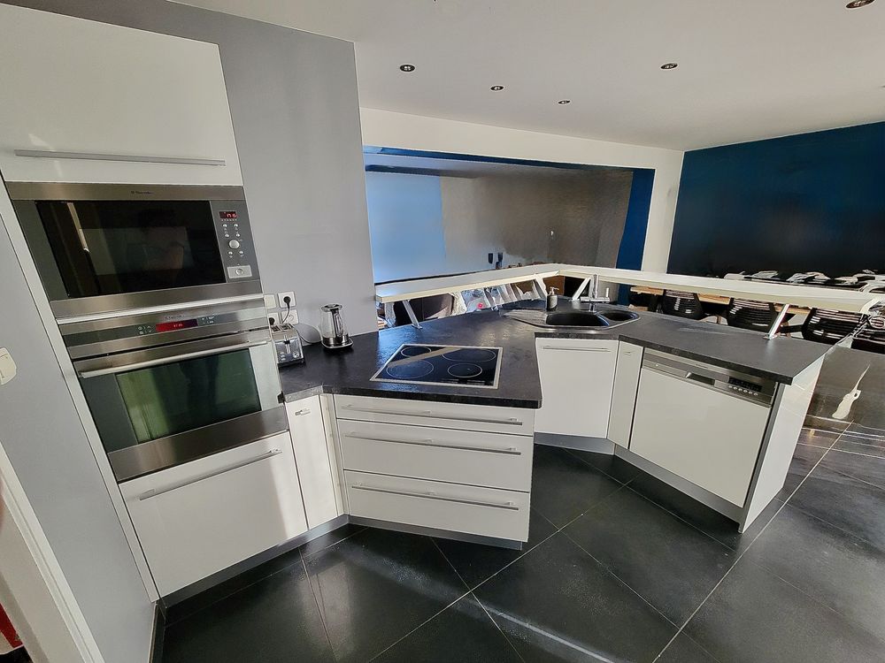 Cuisine am�nag�e d'OCCASION 2300 Notre-Dame-d'O� (37)