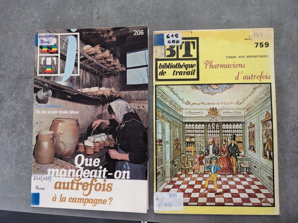 CUISINE D' AUTREFOIS + PHARMACIE D' AUTREFOIS. 2 livres anci 4 Marseille 13 (13)