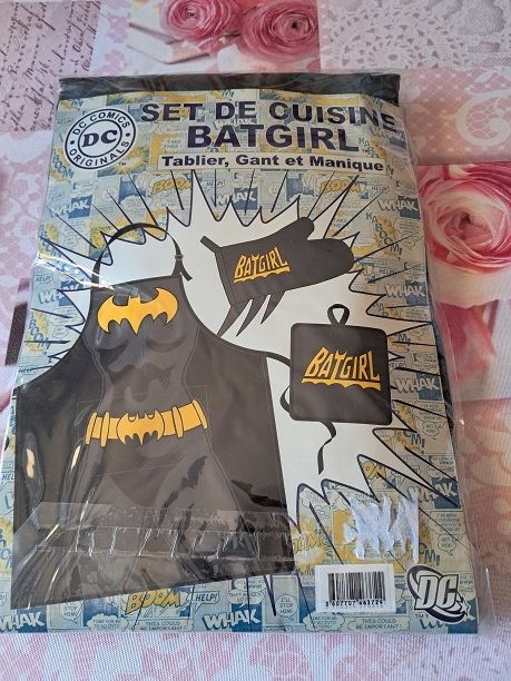 Lot cuisine Batgirl DC comics manga anime cosplay tablier 19 F�ves (57)