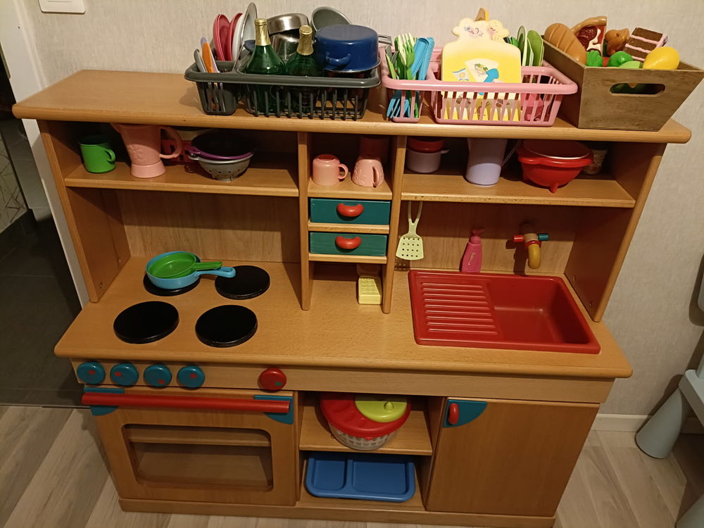 Cuisine en bois vernis 100 R�milly (57)