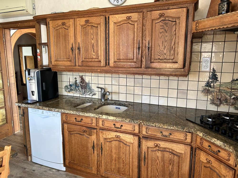 Cuisine ch�ne massif plan de travail granit 0 Escles (88)