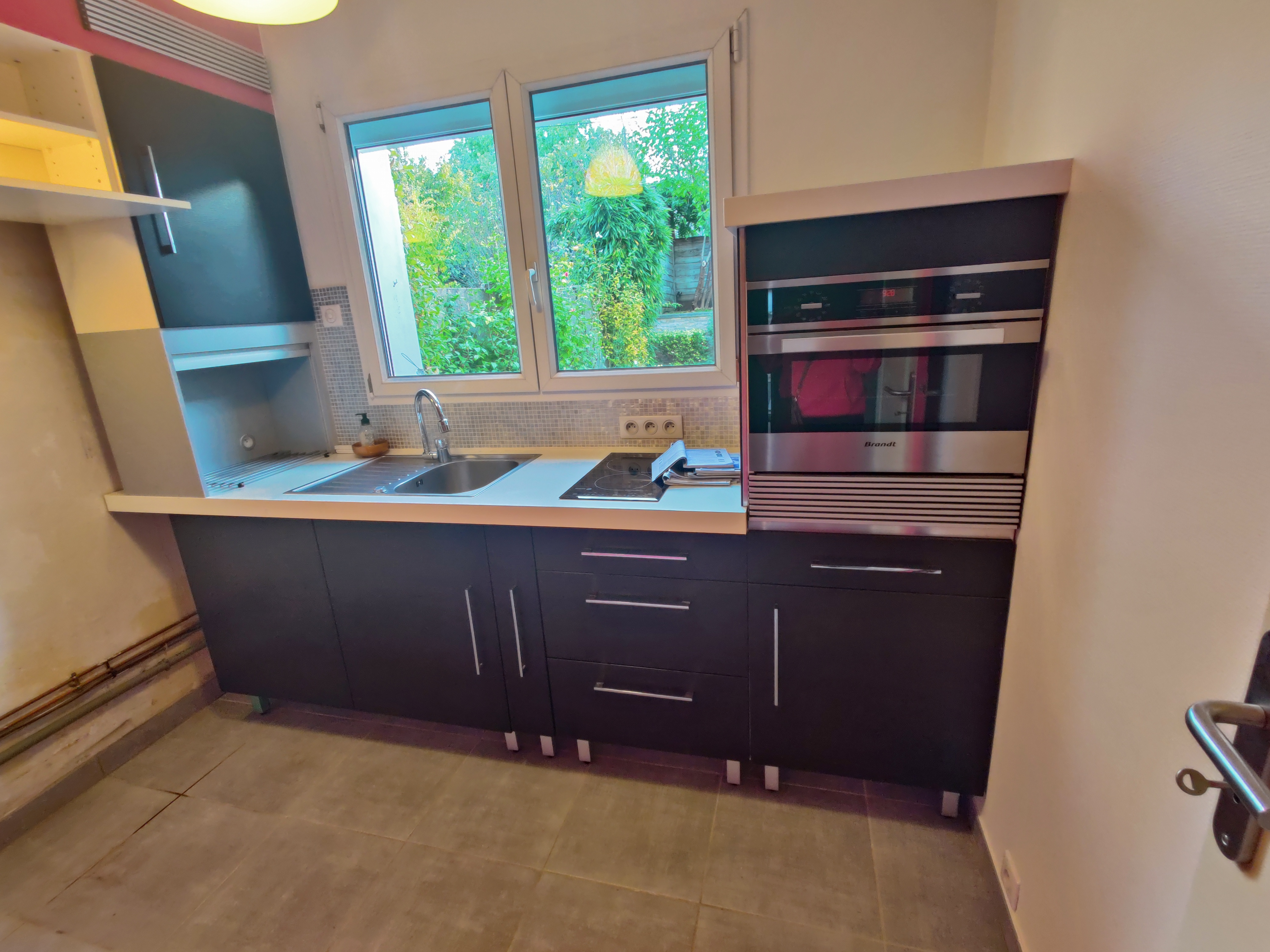 Cuisine �quip�e / plaque induction / four mixte et placard
0 Orl�ans (45)