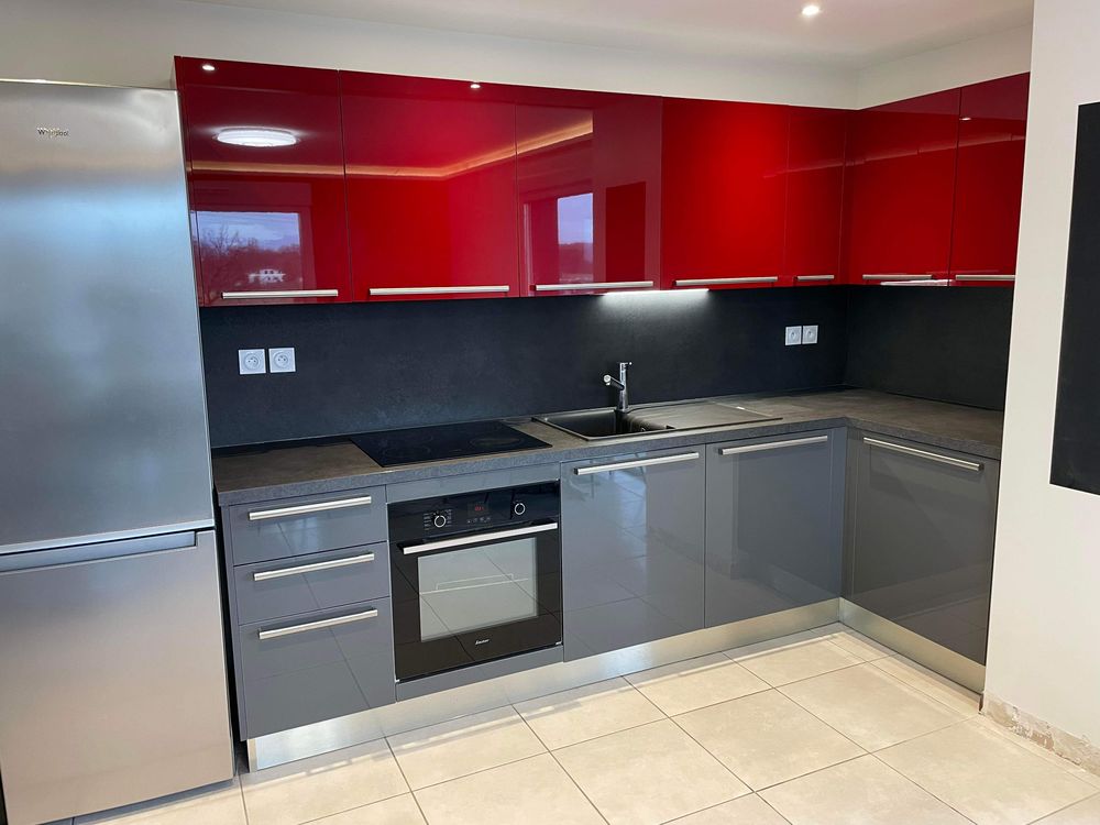 Cuisine �quip�e Veneta - Parfait Etat (valeur neuf : 18 000� 3000 Ornex (01)