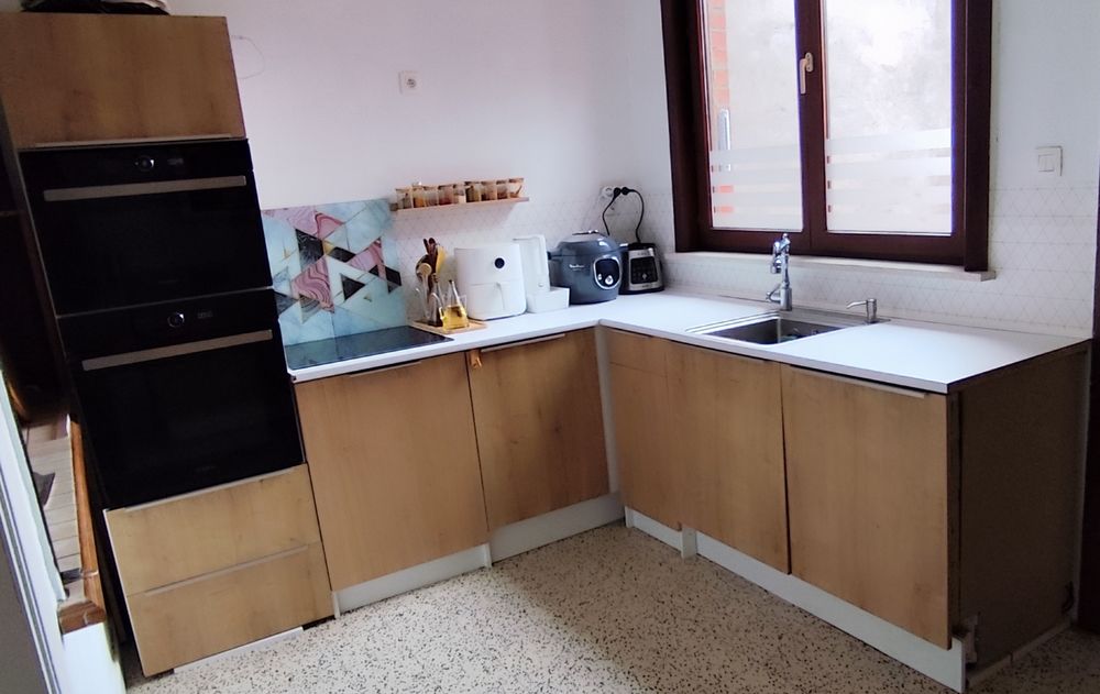 Cuisine �quip�e 2250 Comines (59)