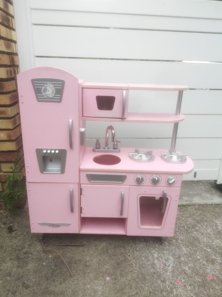 Cuisine /  Kichnette enfant rose Kidcraft Vintage 20 Neuilly-sur-Marne (93)