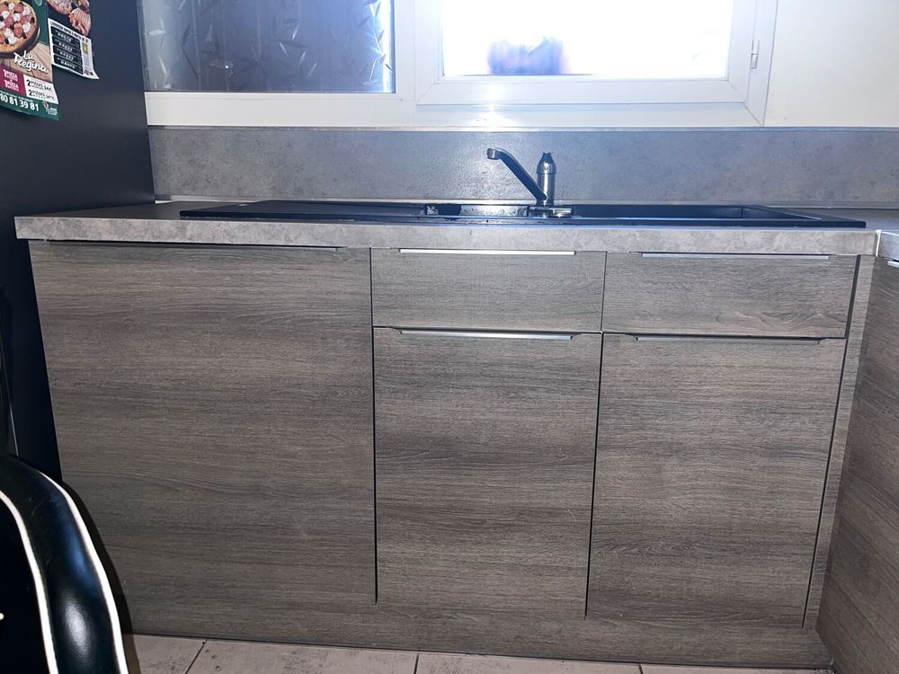 Cuisine 370 Chelles (77)