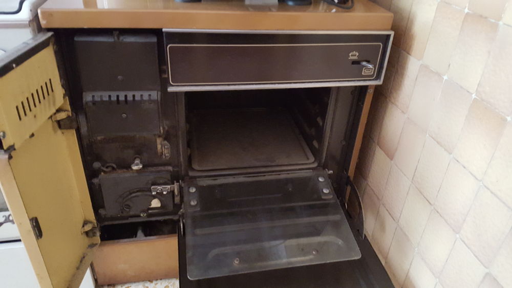 Cuisiniere a bois De Dietrich 500 Montauroux (83)