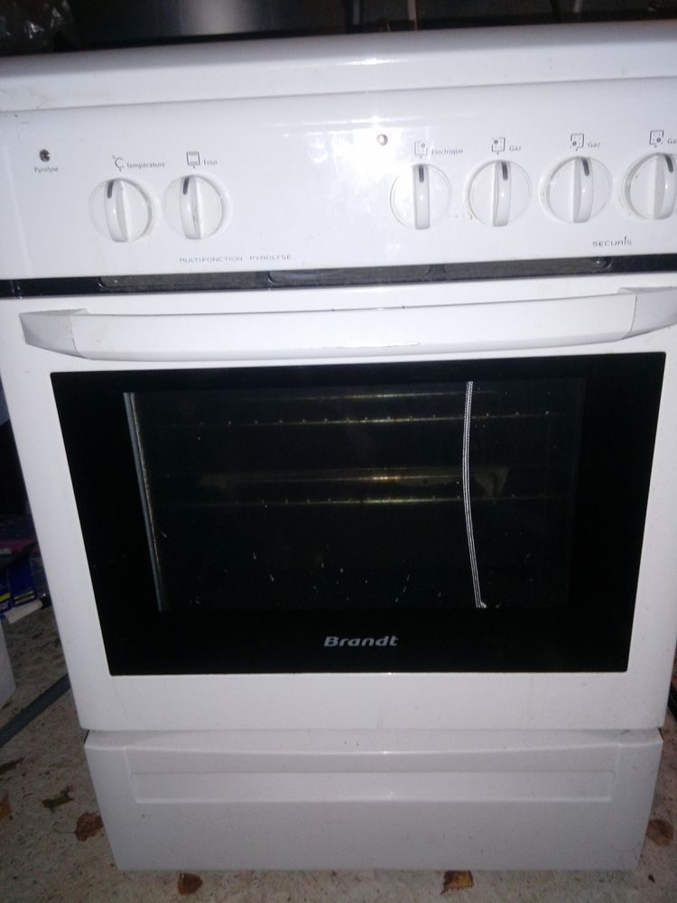 cuisini�re brandt bon �tat 180 Amb�rieu-en-Bugey (01)