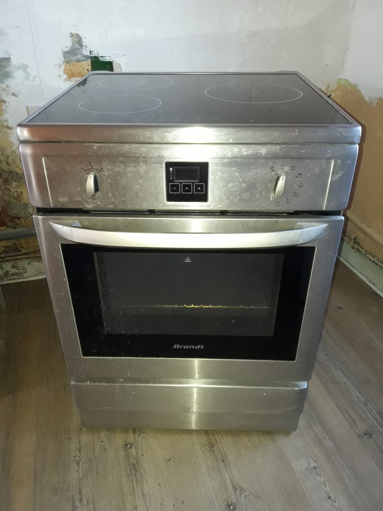 Cuisini�re brandt inox 150 Subles (14)