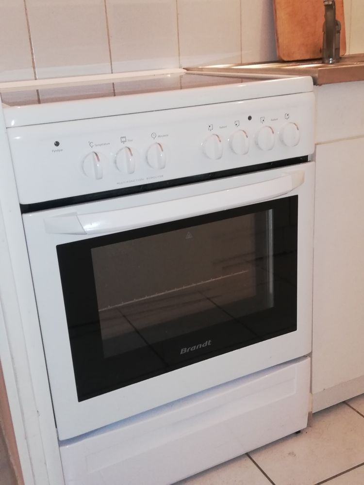 Cuisini�re Brandt 180 Toulouse (31)