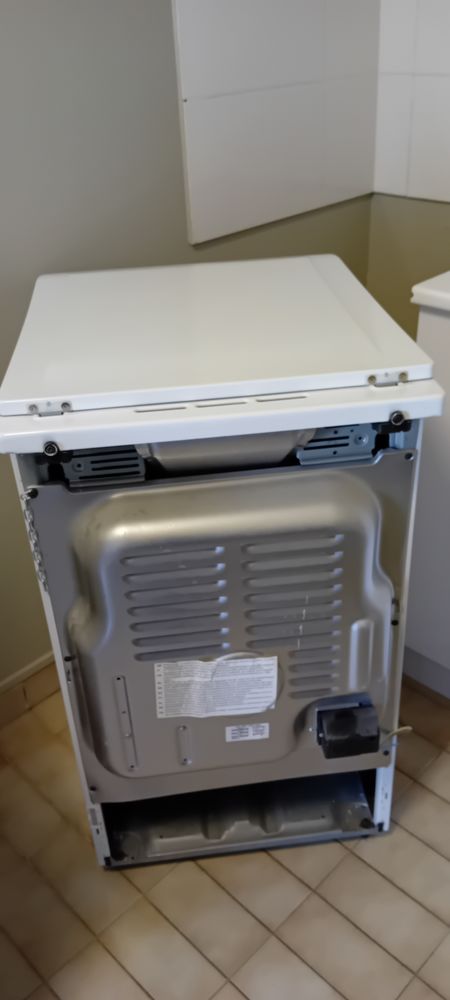 cuisini�re �lectrique INDESIT,jamais utilis�e 180 Villiers-sur-Marne (94)