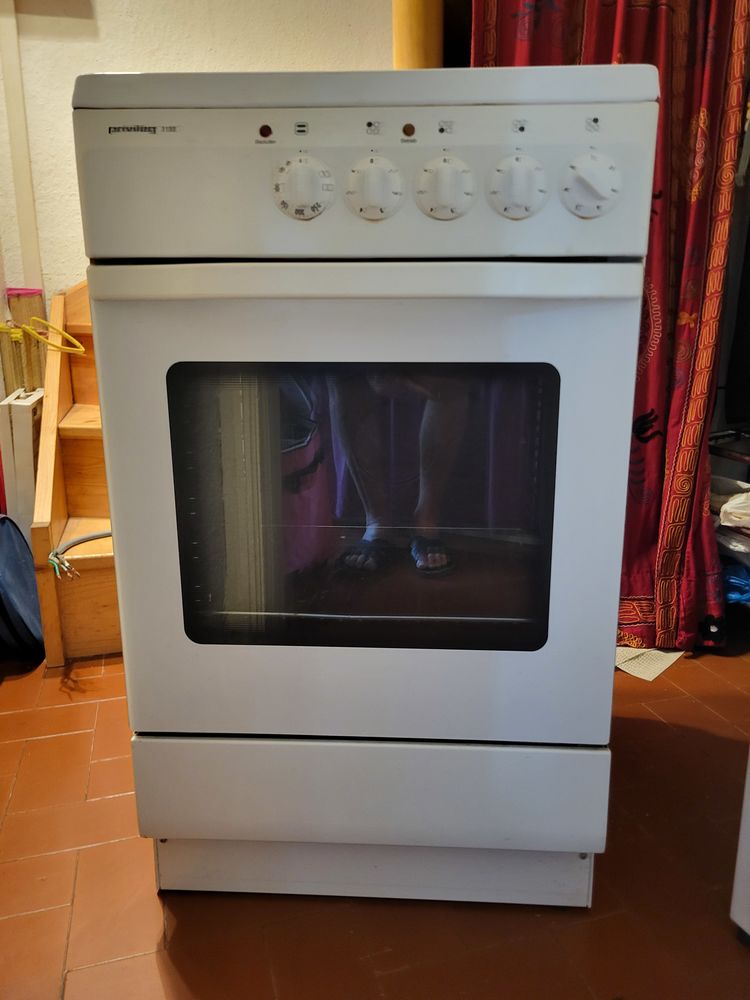 Cuisini�re �lectrique 40 Sausset-les-Pins (13)