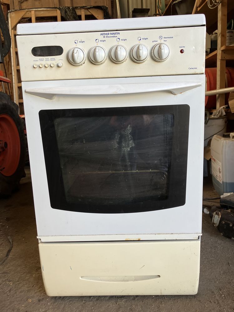Cuisini�re �lectrique 70 Baug� (49)