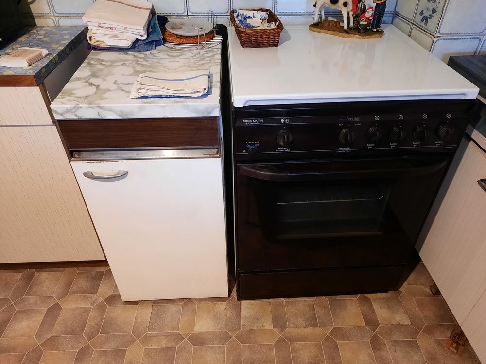 Cuisini�re 4 feux 50 Wisches (67)