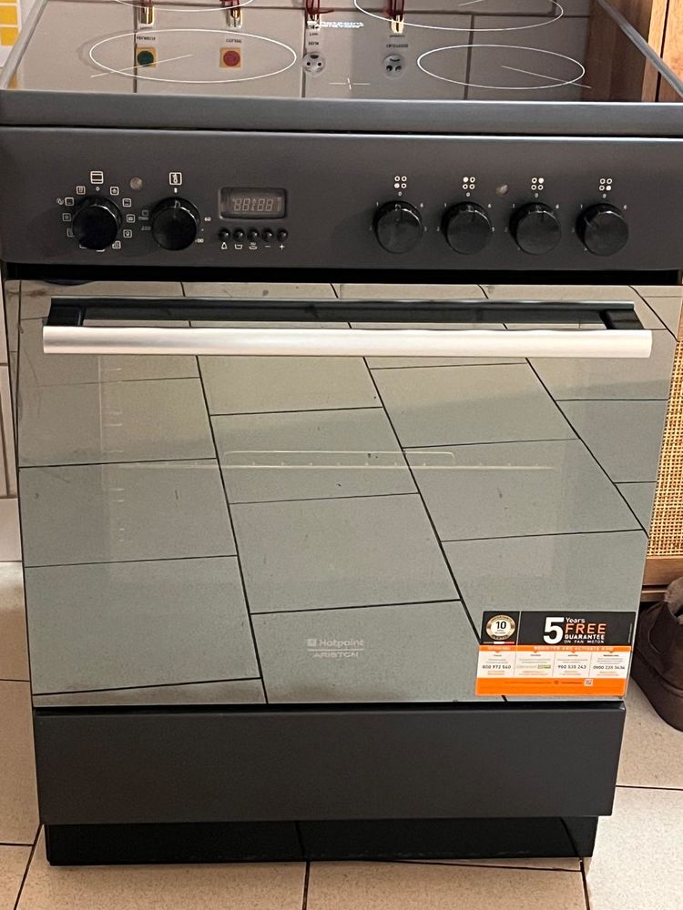 Cuisini�re Hotpoint 210 Saint-Vallier-de-Thiey (06)