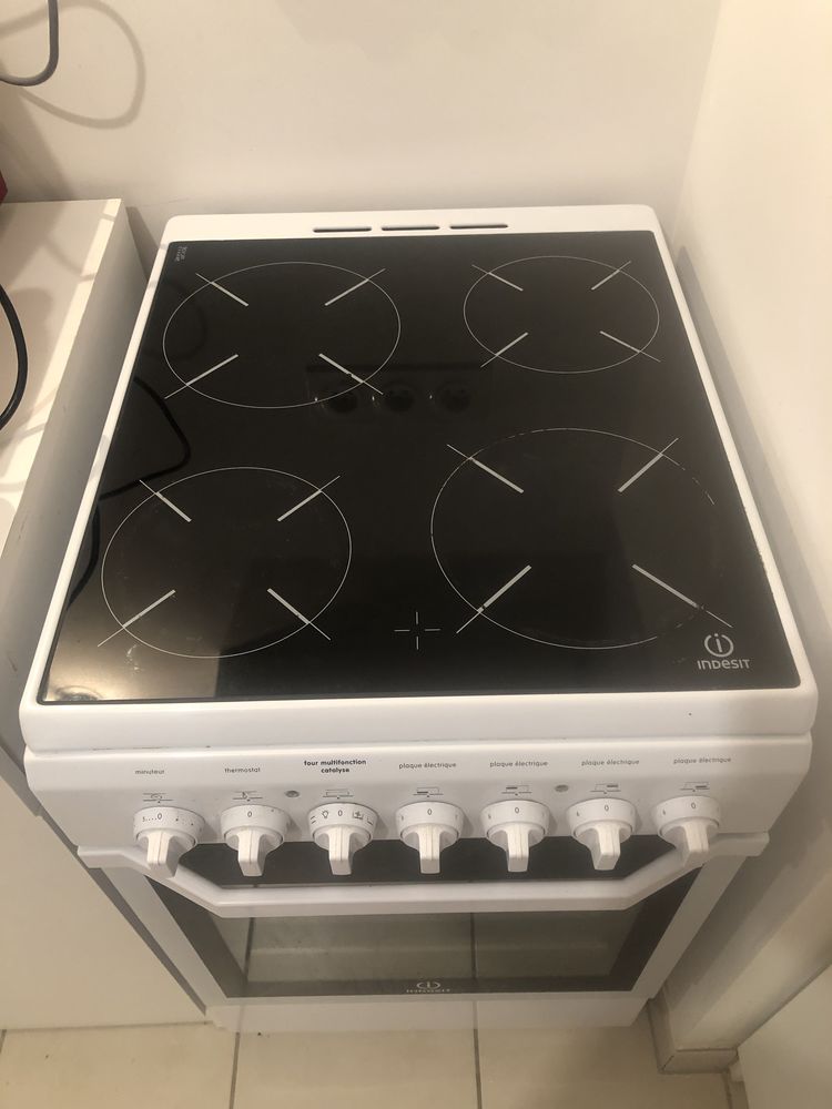 cuisini�re Indesit 190 Noisy-le-Sec (93)