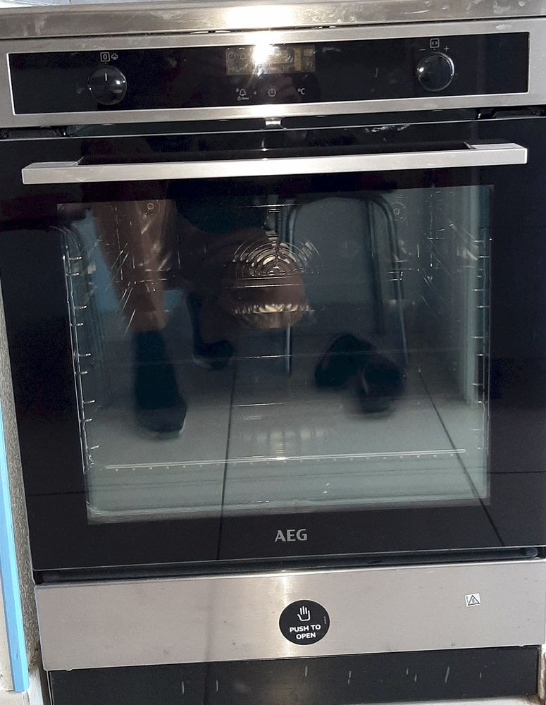 CUISINI�RE AEG INDUCTION PLUS FOUR
NEUVE 700 Perpignan (66)