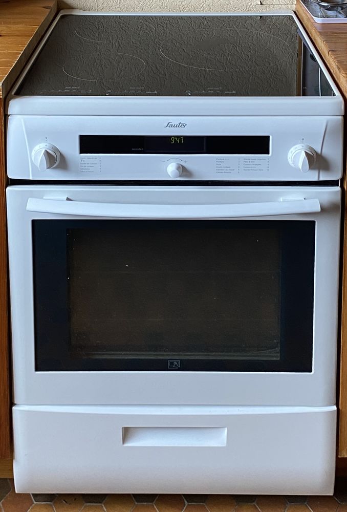 Cuisini�re induction SAUTER 250 Champagne-sur-Seine (77)
