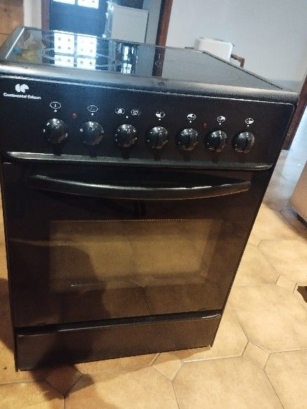 Cuisini�re vitroc�ramique 120 Ar�s (33)