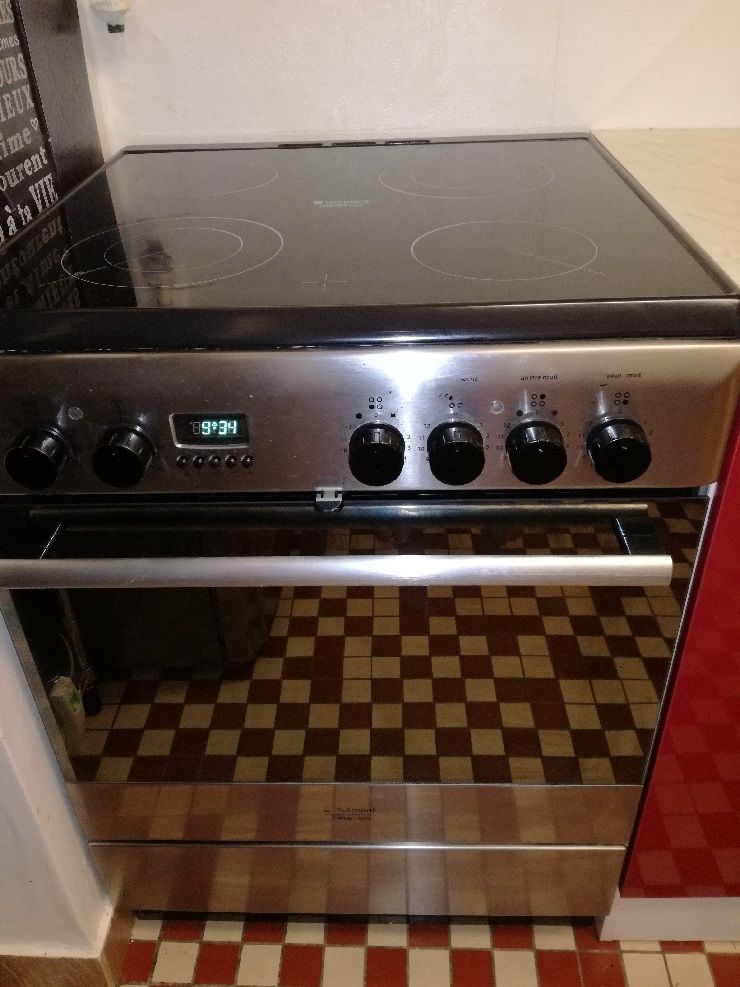 cuisini�re 300 Charleville-M�zi�res (08)
