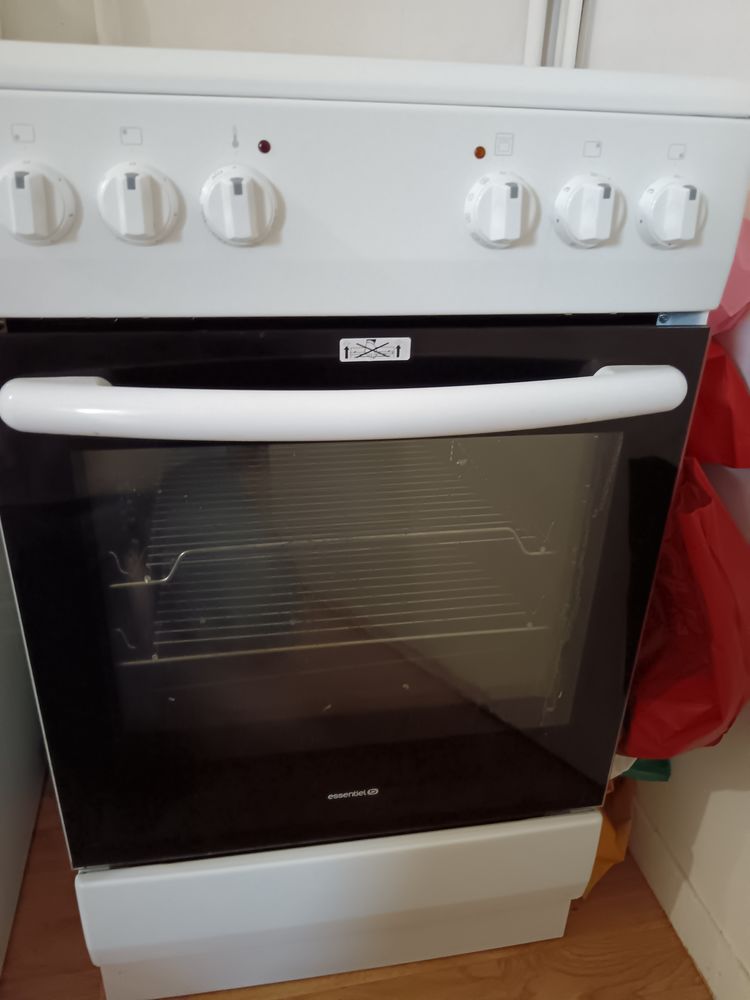 Cuisini�re 150 Villeneuve-d'Ascq (59)