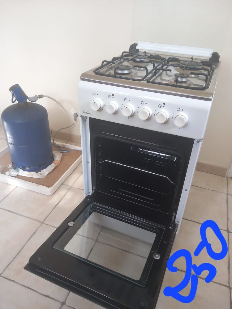 Cuisini�re 250 Saint-Joseph (97)