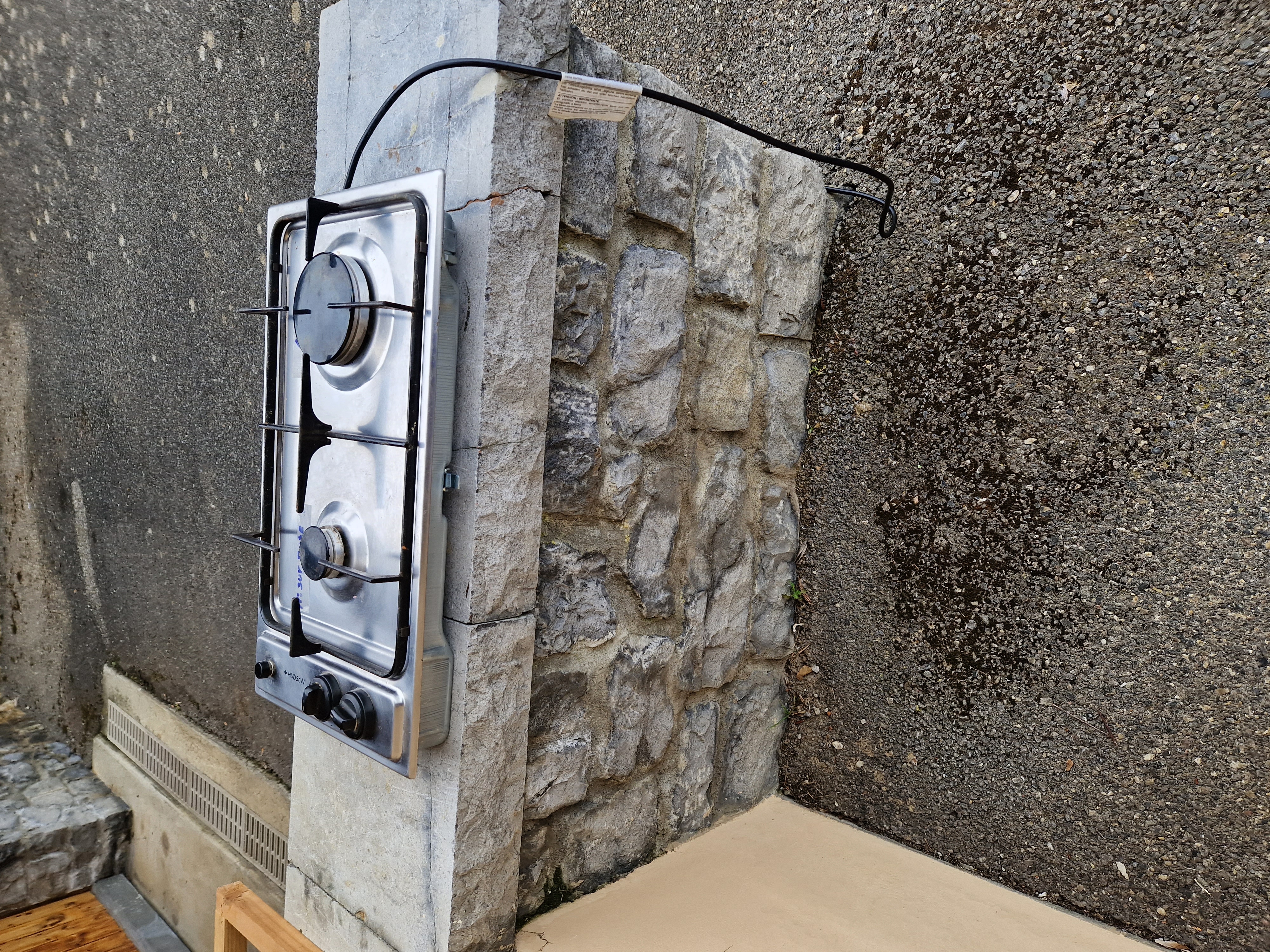 cuisini�re a gaz
120 Cranves-Sales (74)