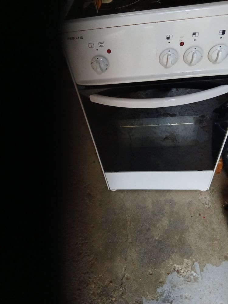 Cuisini�re 80 Les Marches (73)