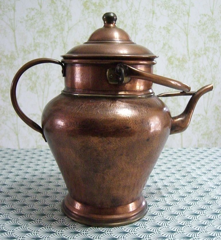 Pot cuivre � anse fabrication artisanale 45 Balma (31)