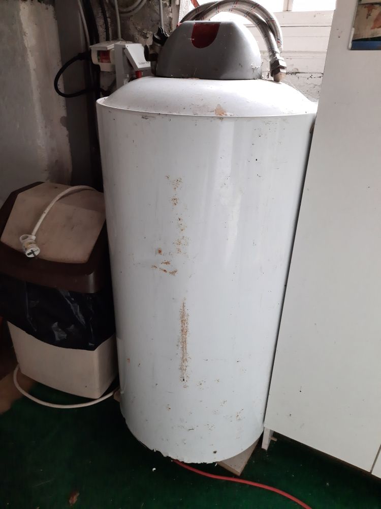 cumulus 100 litres 60 Caug� (27)