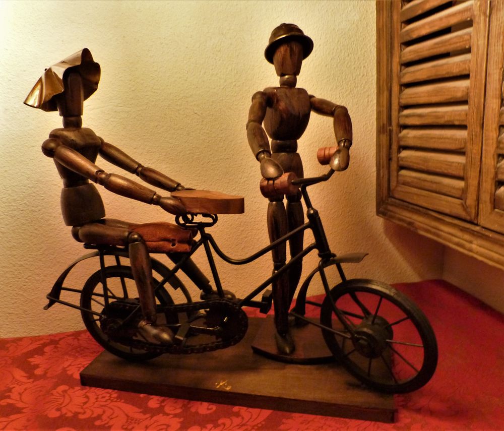 Curiosit�   BURLESQUE DUO IN CYCLE  Steampunk 55 Mont-de-Marsan (40)