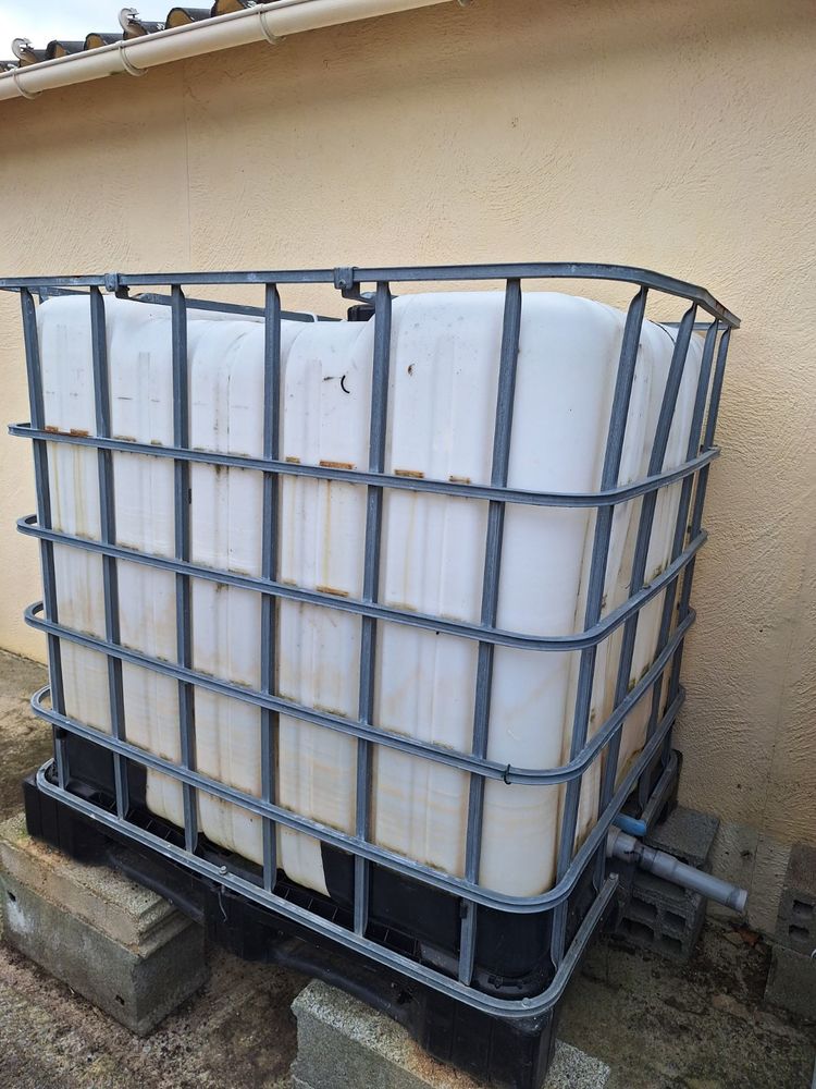 Cuve � eau de 1000 Litres 60 Angrie (49)