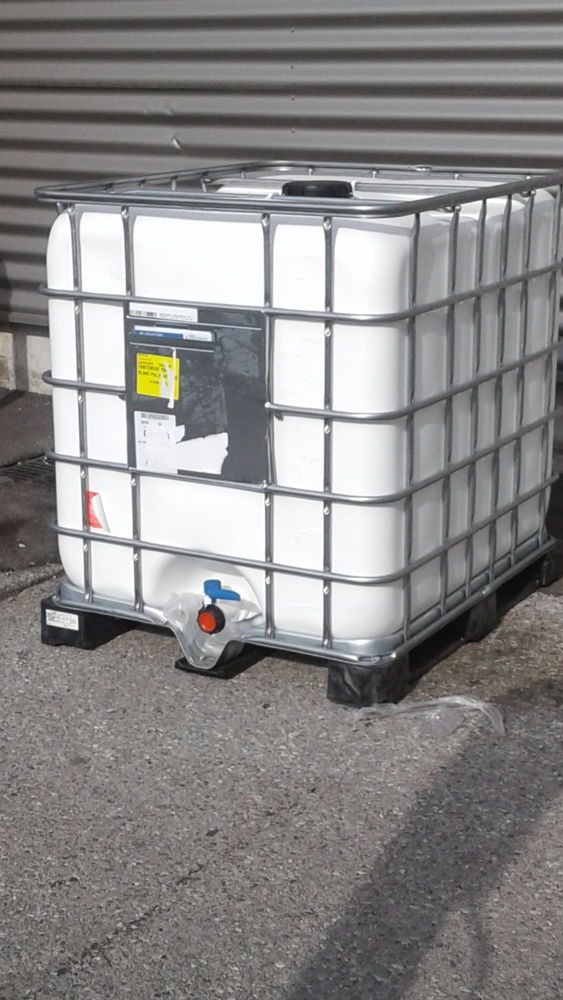 Cuve 1000L anti UV blanche R�cup�rateur EAU 70 Le Broc (06)