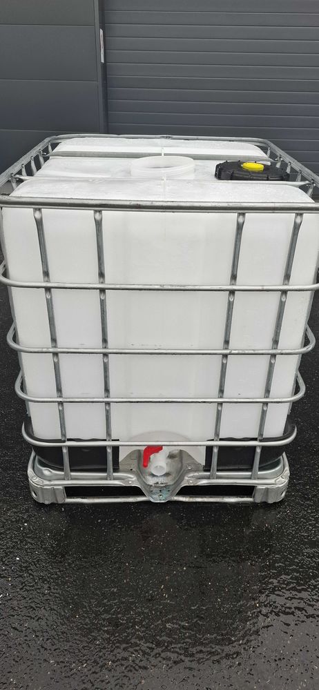 Cuve a eau 1000L 80 La Roche-Blanche (63)