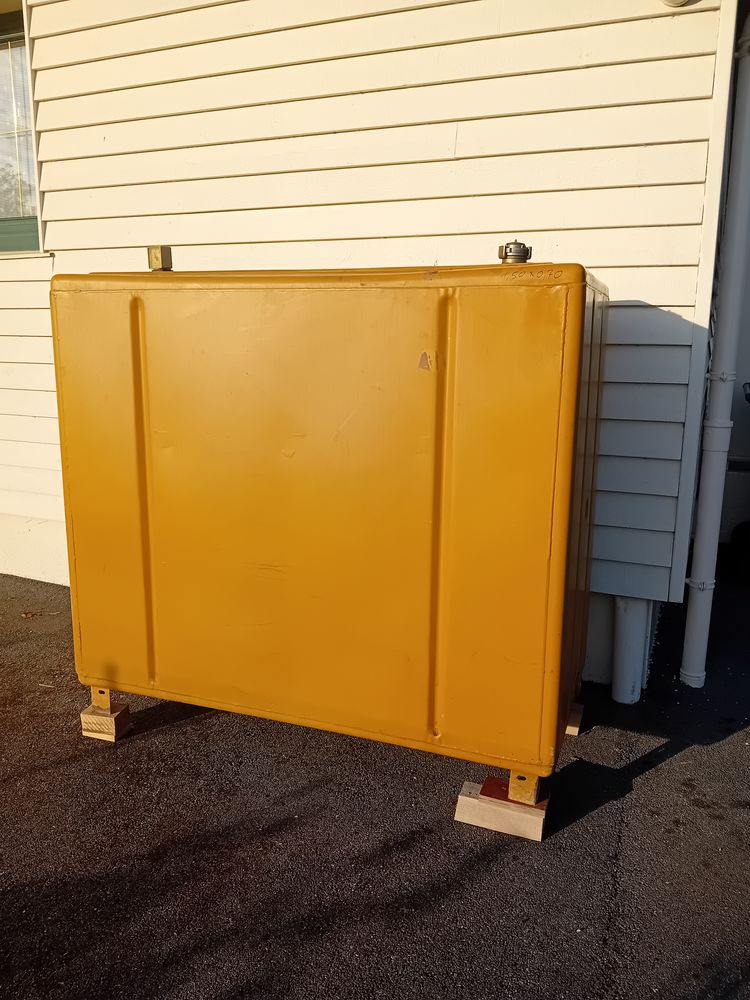 Cuve � fuel 1450 litres 40 La Ferri�re (85)