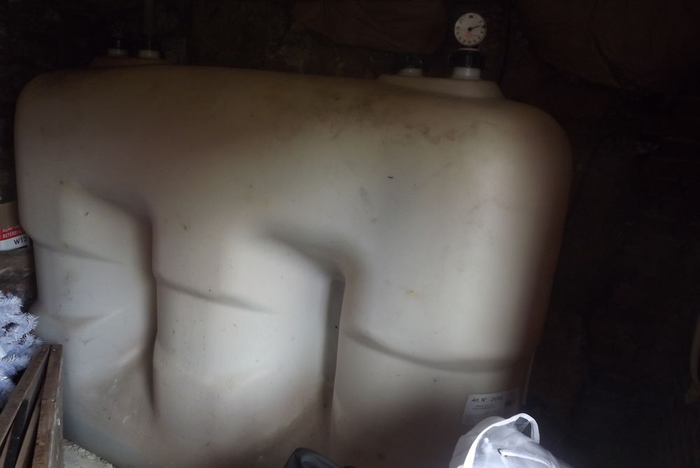 cuve a fuel 2000 litres 50 Erny-Saint-Julien (62)