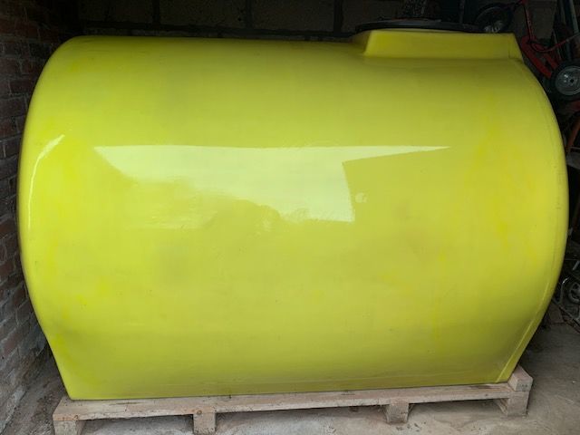 CUVE � FUEL PLASTIQUE 3000 l 150 Duclair (76)