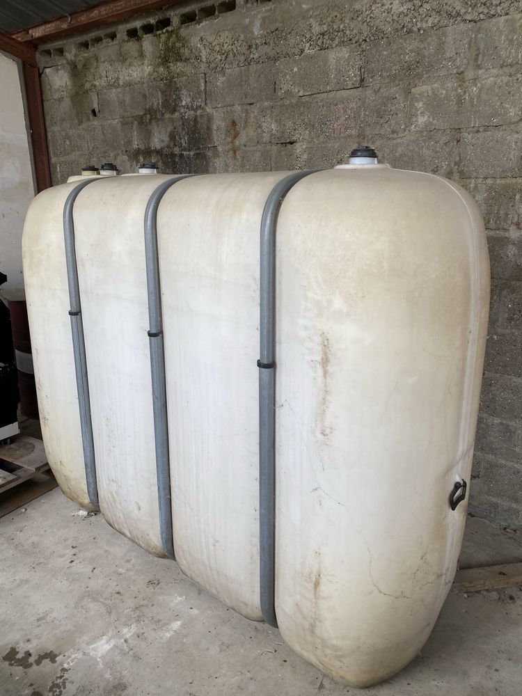 cuve �  gasoil 2000litres 300 Bailly (60)
