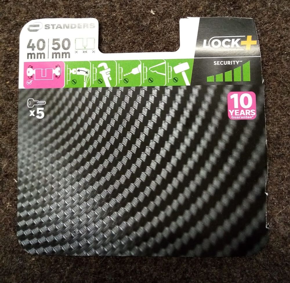 cylindre de serrure 40 x 50 mm avec 5 clefs jamais servi 30 Pacy-sur-Eure (27)