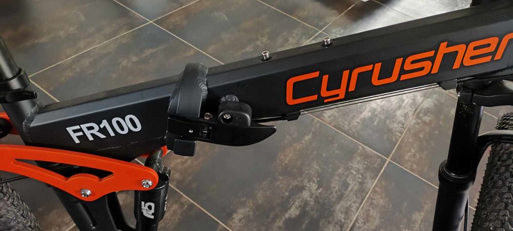 Cyrusher FR100 Mountain Bike NEUF 499 Corme-�cluse (17)