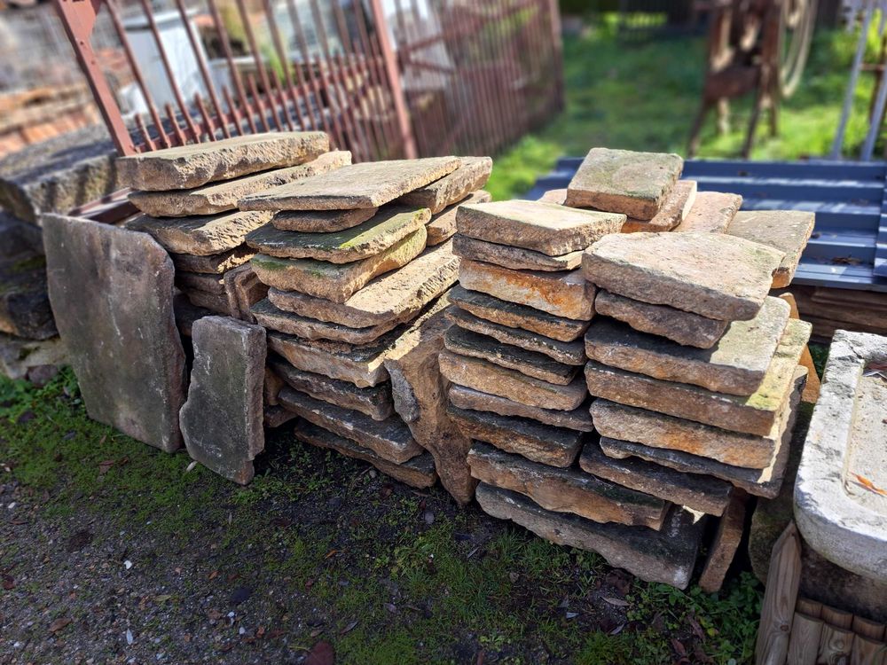 dalle en pierre 2000 Lurcy-L�vis (03)