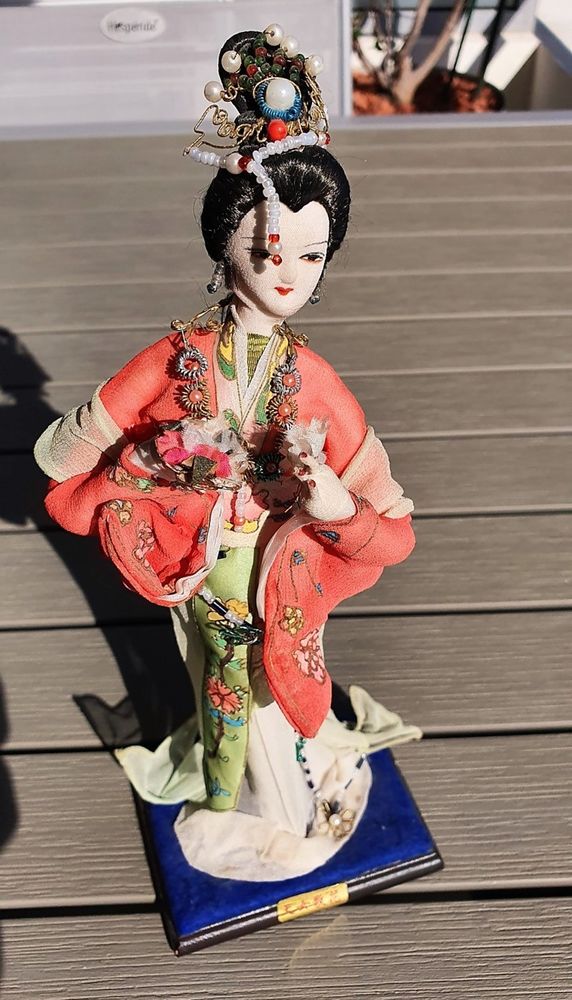 Danseuse asiatique 5 Cannes (06)