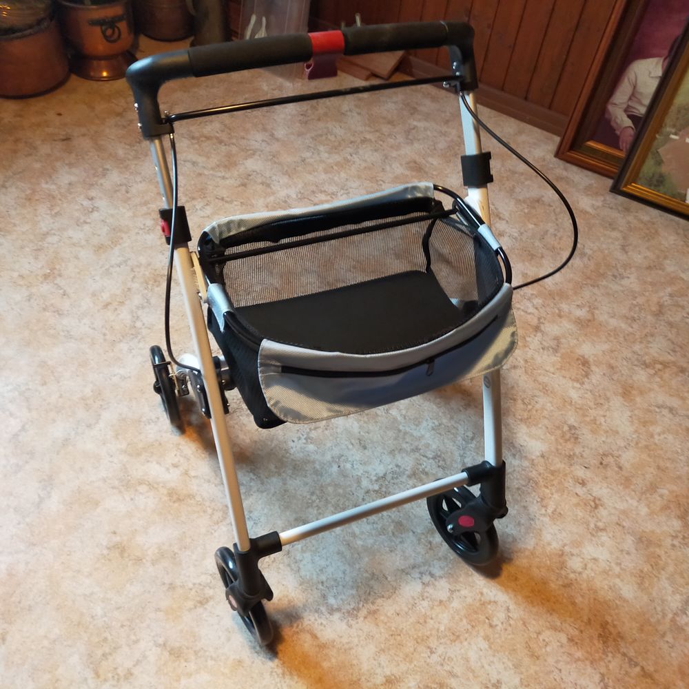 D�ambulateur Rollator 4 roues 90 Haguenau (67)