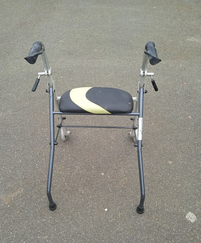 D�ambulateur 10 Lamballe (22)