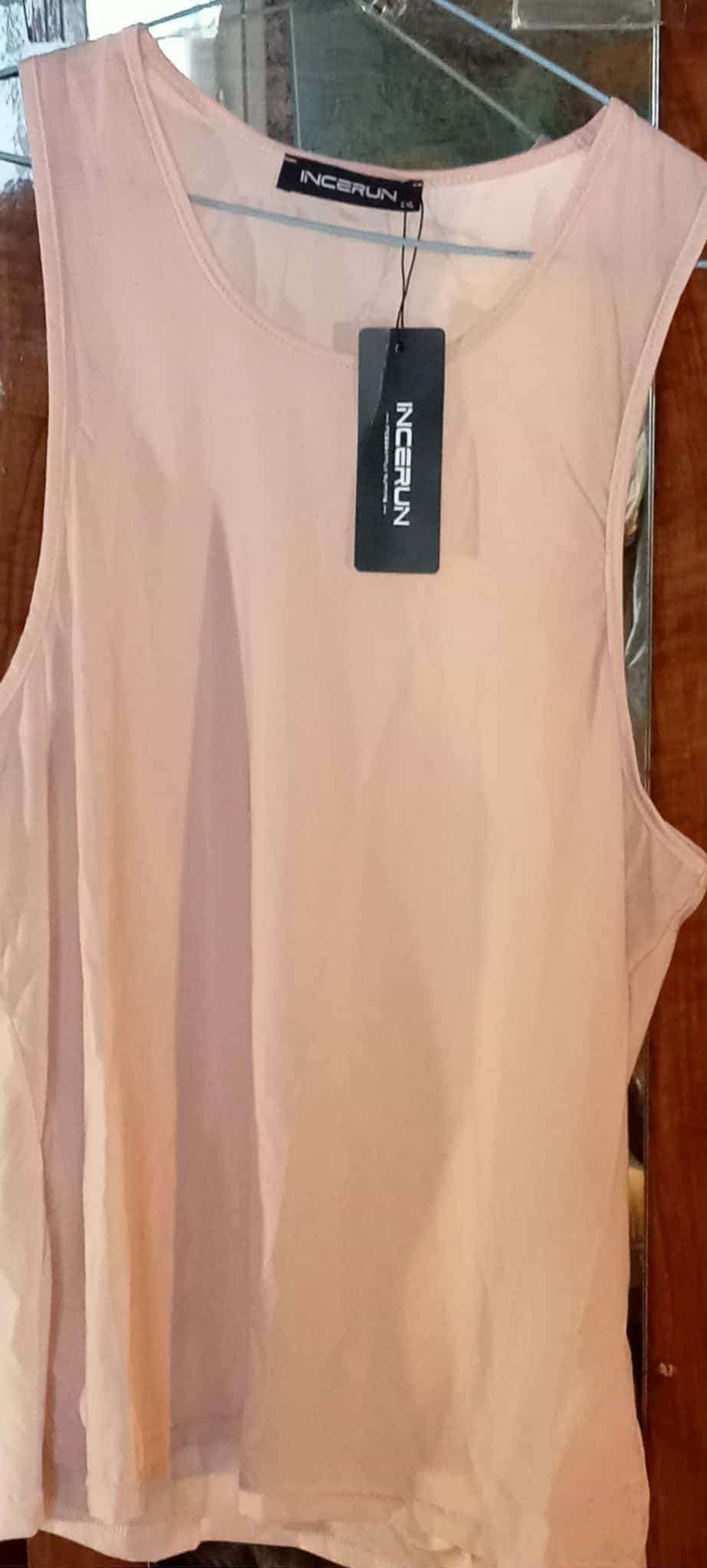 D�bardeur homme de marque en colorie rose claire. T XXL 14 Lyon 9 (69)