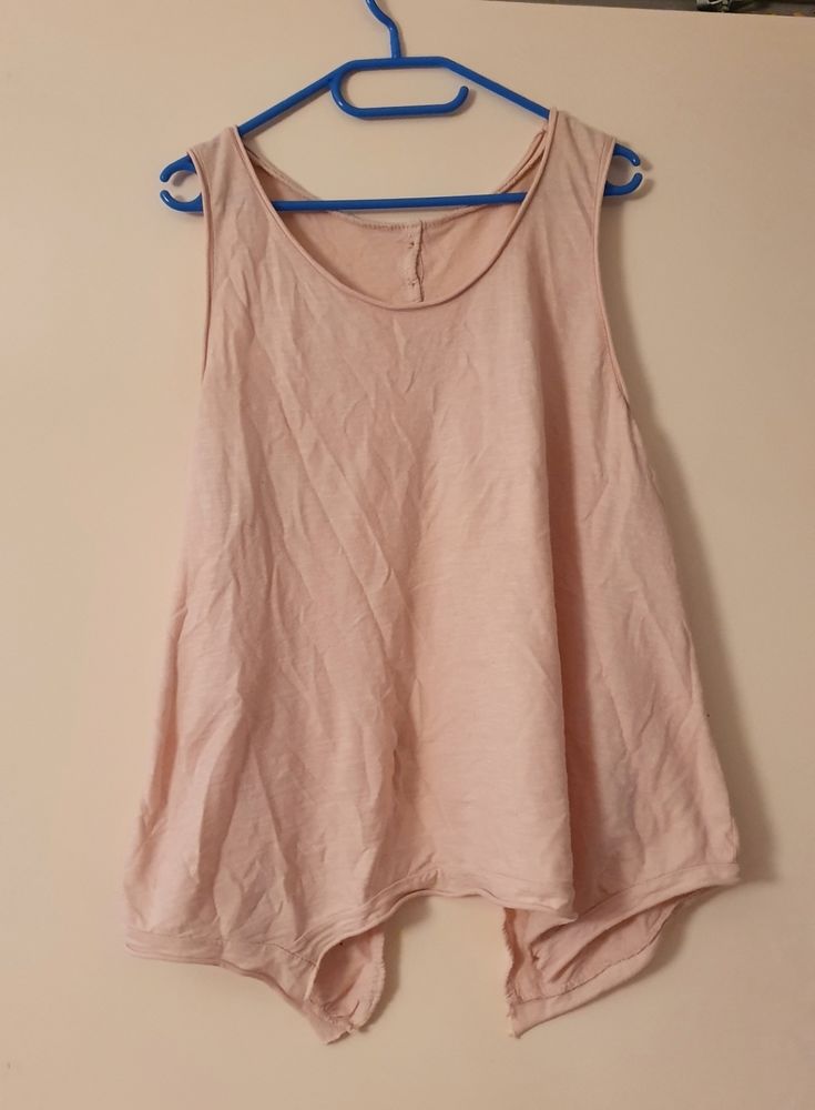 d�bardeur rose p�le ouvert dans le dos 1 Monistrol-sur-Loire (43)